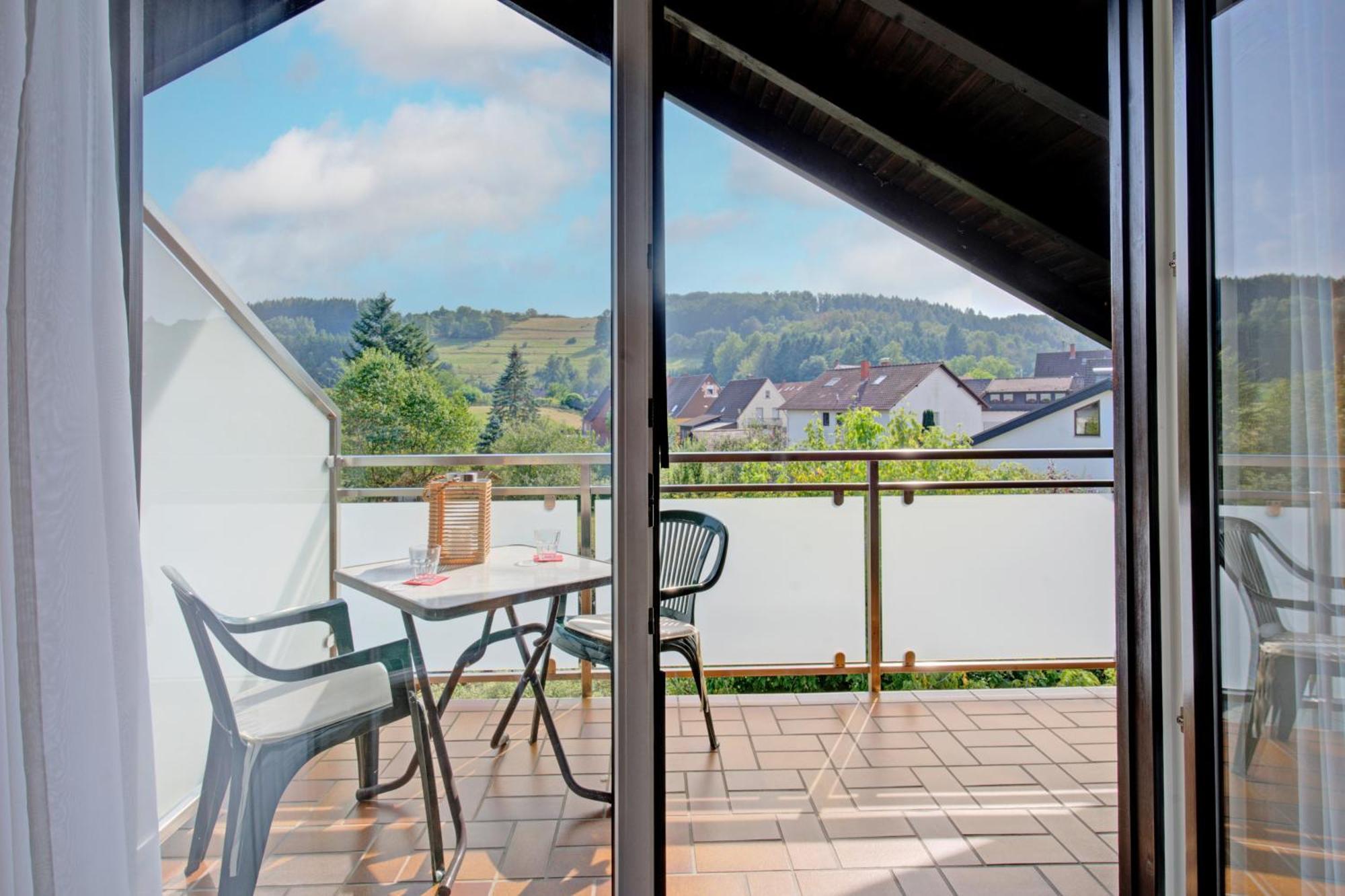 Apartment Landhotel Zum Storchennest Bann Bagian luar foto