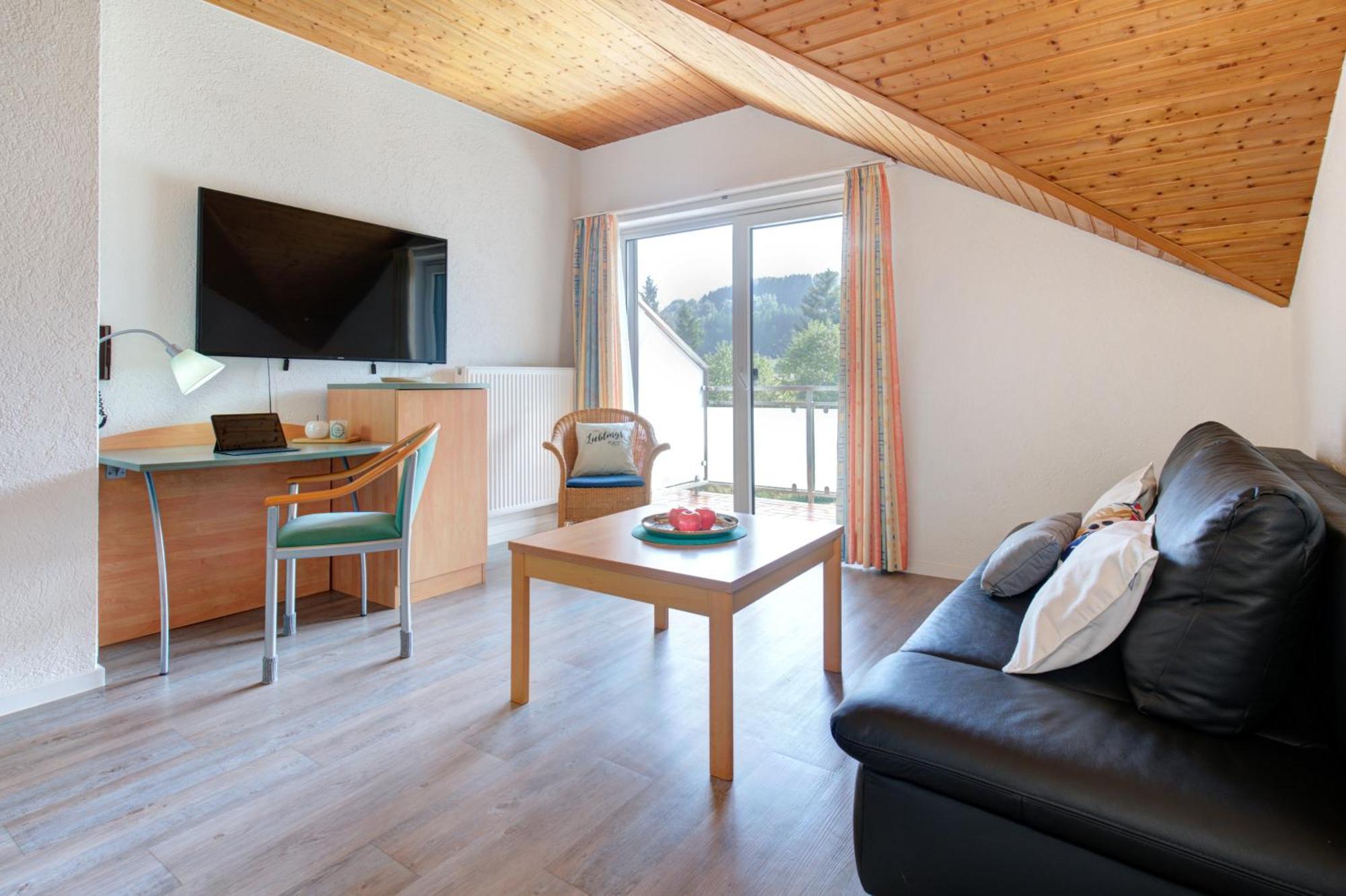 Apartment Landhotel Zum Storchennest Bann Bagian luar foto