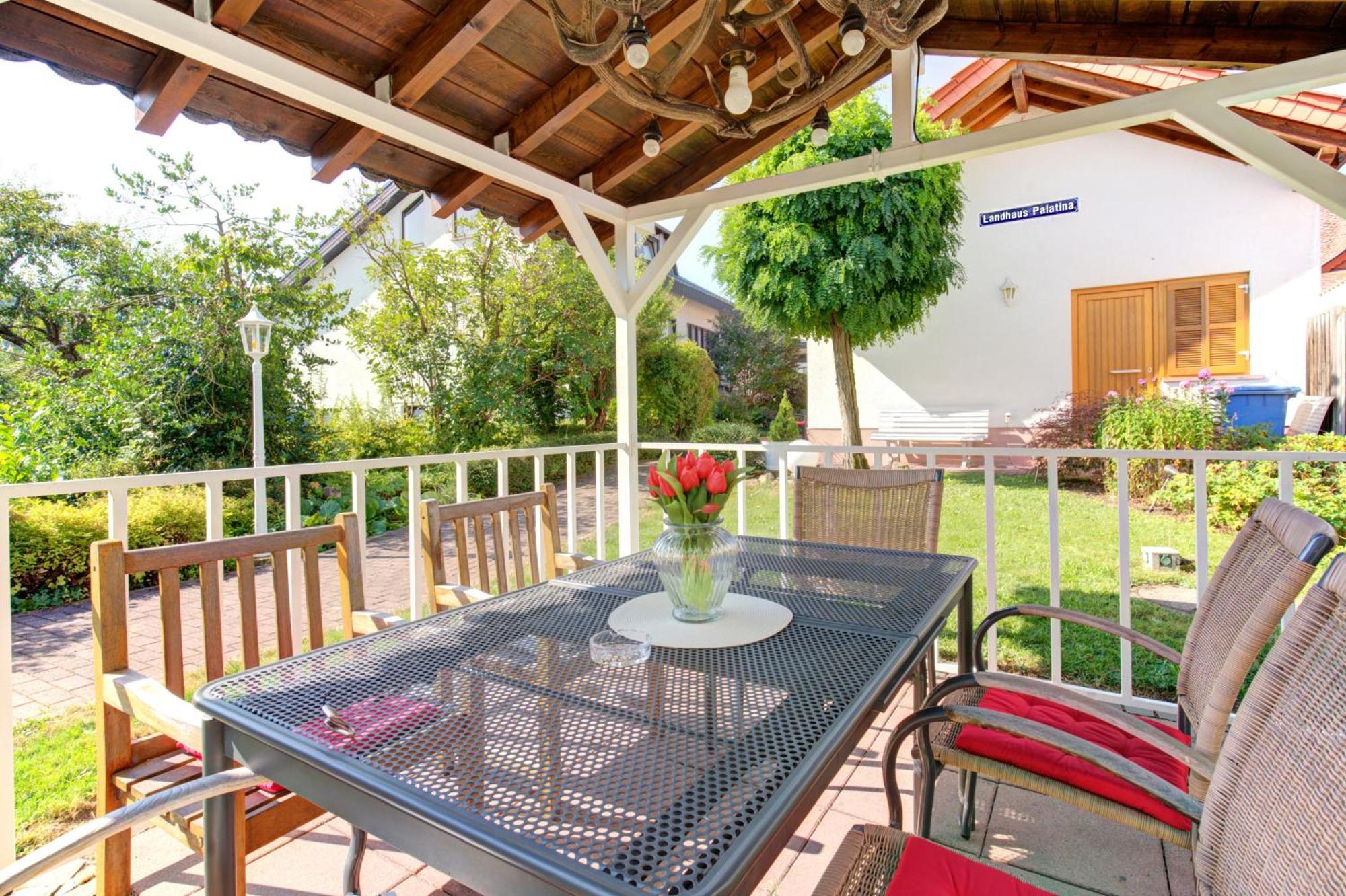 Apartment Landhotel Zum Storchennest Bann Bagian luar foto